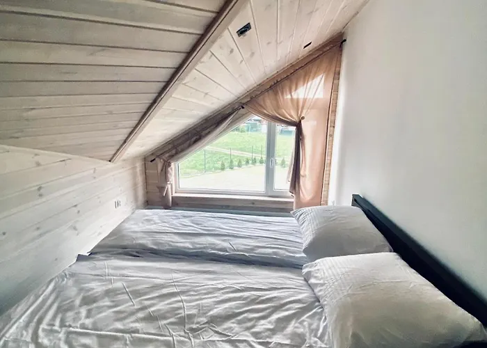 Osada Wedkarska 52/10 *